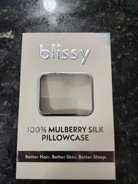 Blissy 100% Mulberry Silk Pillowcase - Cream